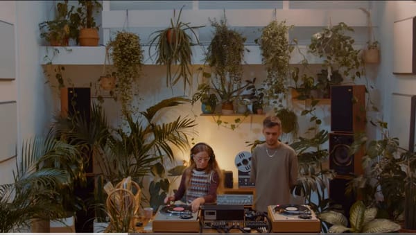 El Ritmo Finds: Ukrainian & Brazilian Funk Mixes